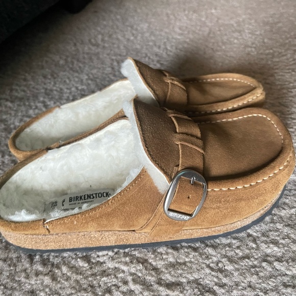 Shoes - Birkenstock Buckley Mule 36EU Narrow Fit Suede Shearling